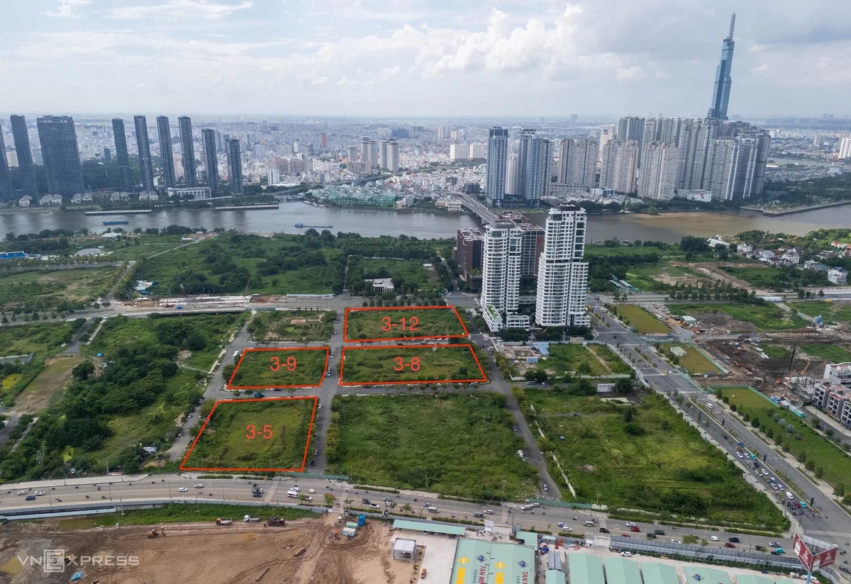 Bốn lô đất 3-5, 3-8, 3-9, 3-12 tại Thủ Thiêm được đánh dấu nhìn từ trên cao