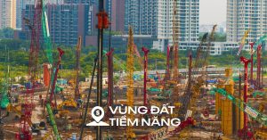 Công trường thi công ép cọc với nhiều cần cẩu tại khu vực Thủ Thiêm